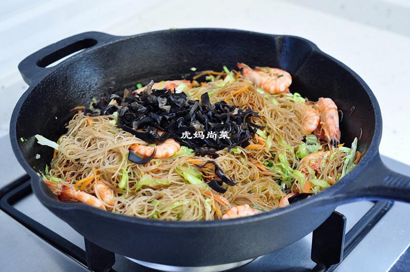 炒米粉要怎么煮比较好吃,炒米粉做之前要不要煮一下