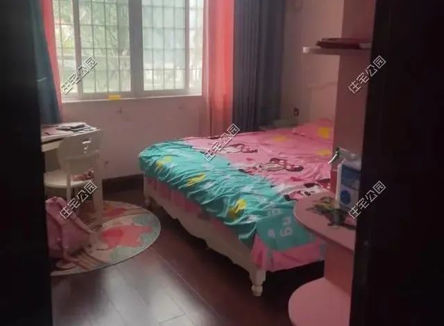 湖南陈先生30万自建农村小平房，有假山有菜园，占地1亩就是爽