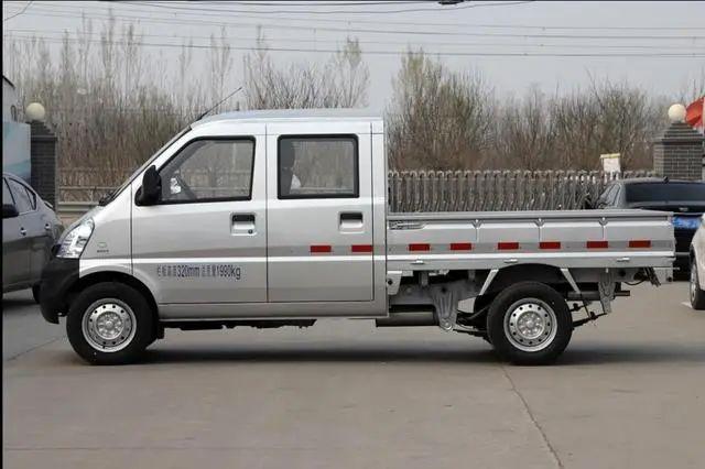 五菱新荣光小卡到底怎么了,时风小卡质量好不好