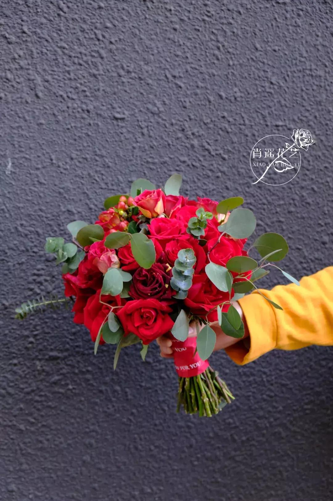 农村花店一个月能挣多少钱,太原开个花店一年能挣多少