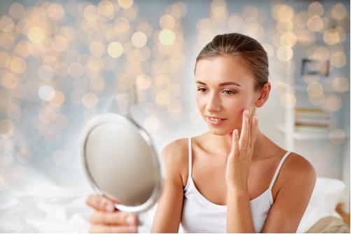 皮肤暗黄气色差教你3招提亮肤色,如何提亮暗黄肤色改变肤质