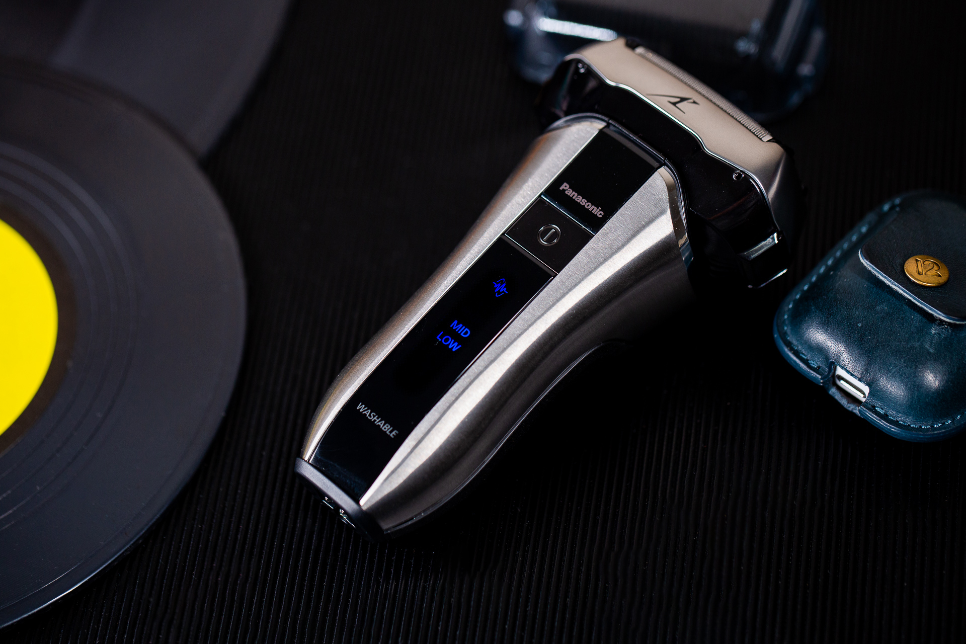 松下往复式剃须刀评测,30岁以上适合的剃须刀电动