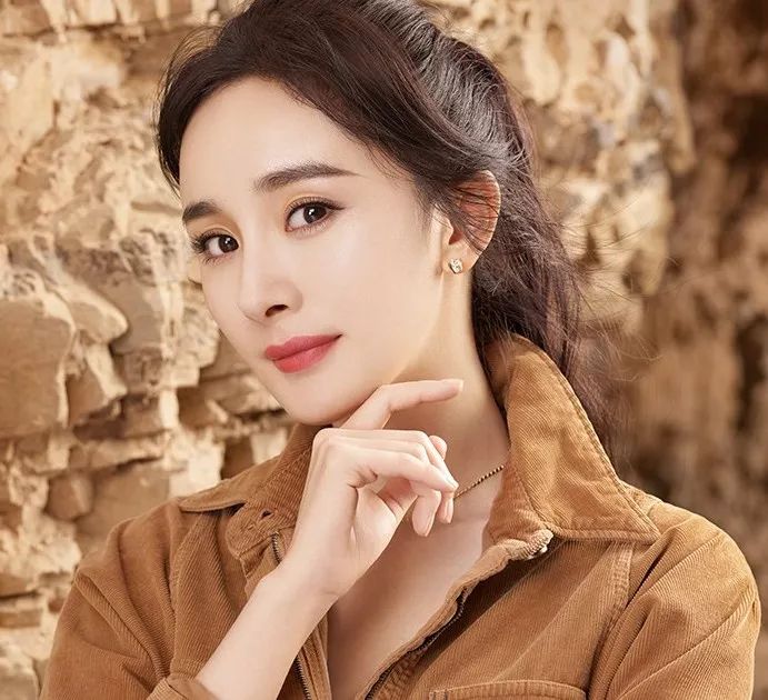 遮瑕最好的粉底液干皮,干皮女生粉底液兰蔻