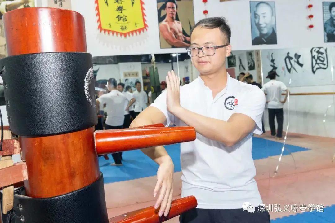 咏春叶问32种基本拳法慢动作教学,咏春拳教程叶问棍法