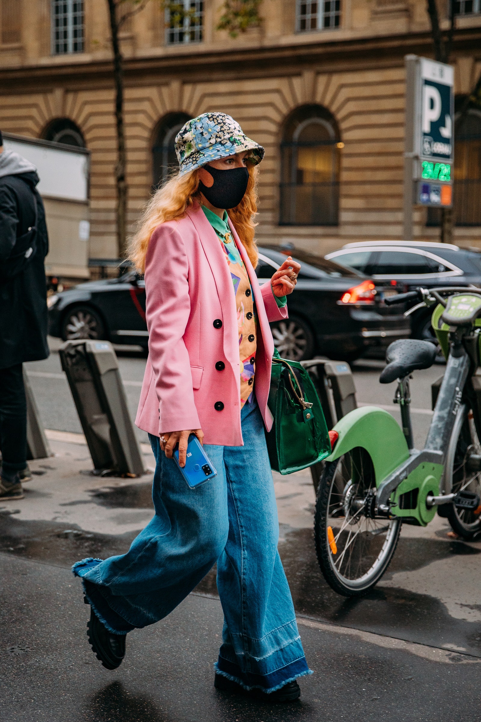 2023春夏巴黎时装周街拍特辑,2021巴黎高定时装周街拍