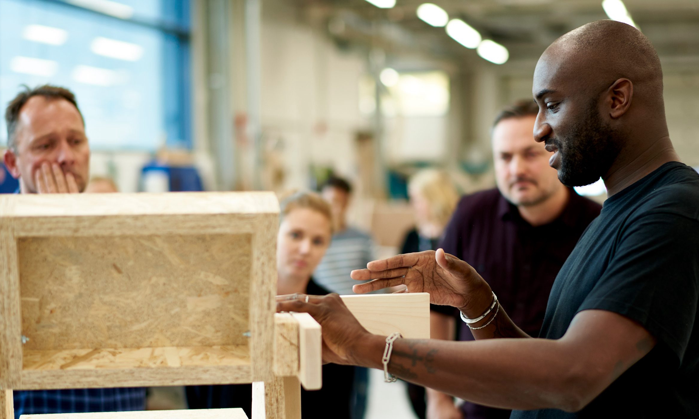 virgilabloh17年在做什么,virgilabloh第一个作品