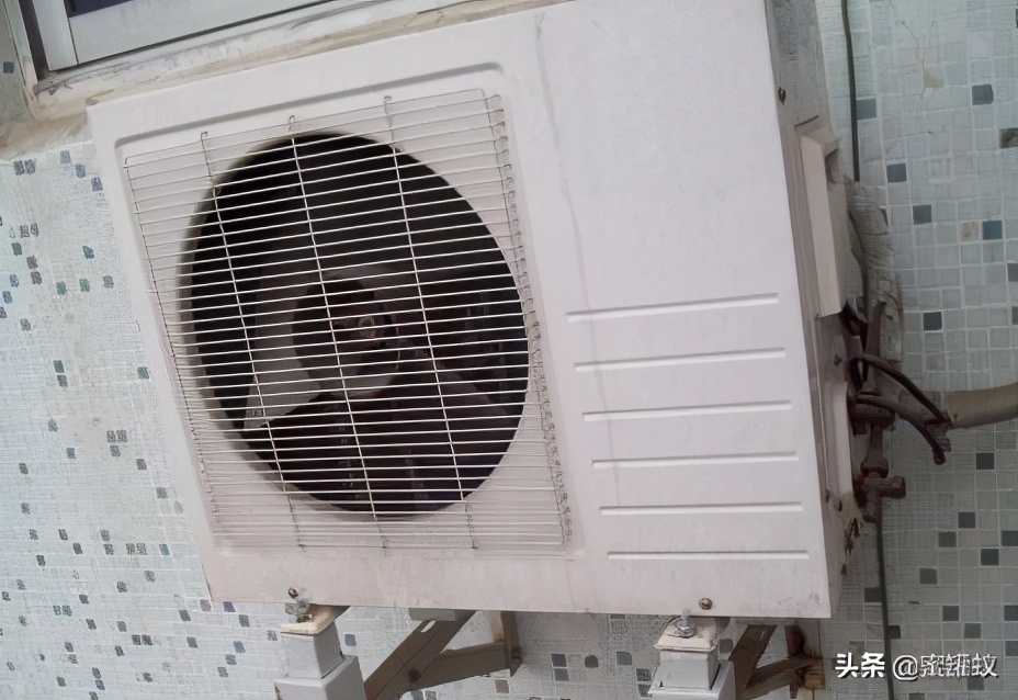 夜晚空调外机噪音多少分贝算扰民,对付楼下空调外机噪音最好的方法