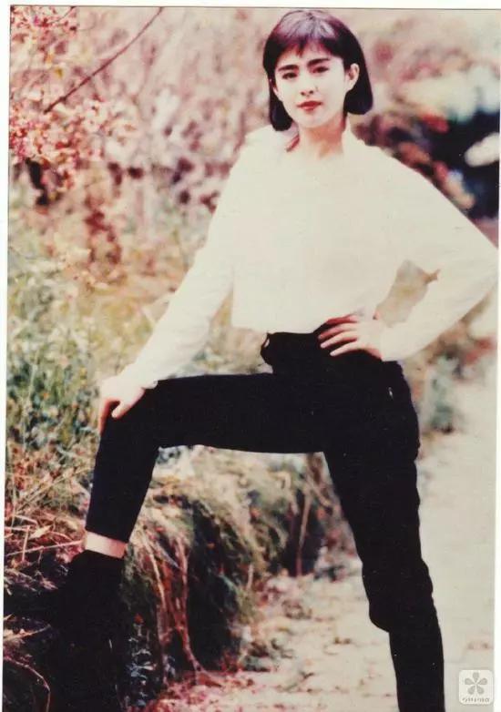 有种整容叫整牙,适合整容脸的短发