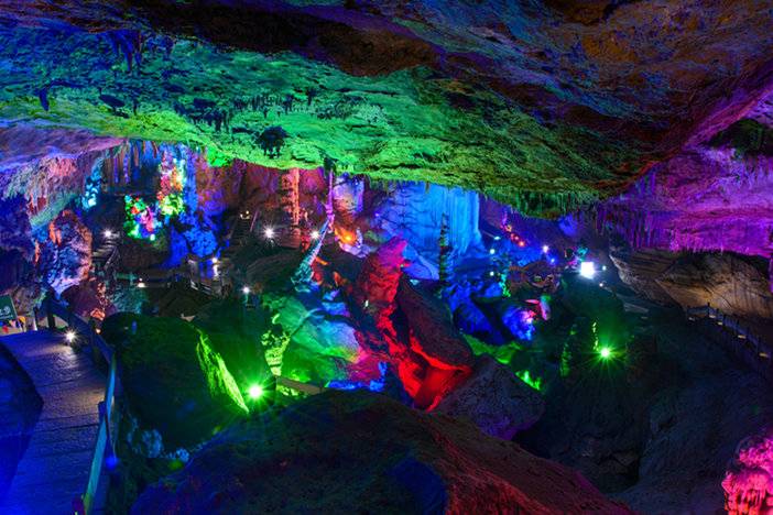 杭州-桐庐海博大酒店仅售不到500元超值海鲜自助餐套餐