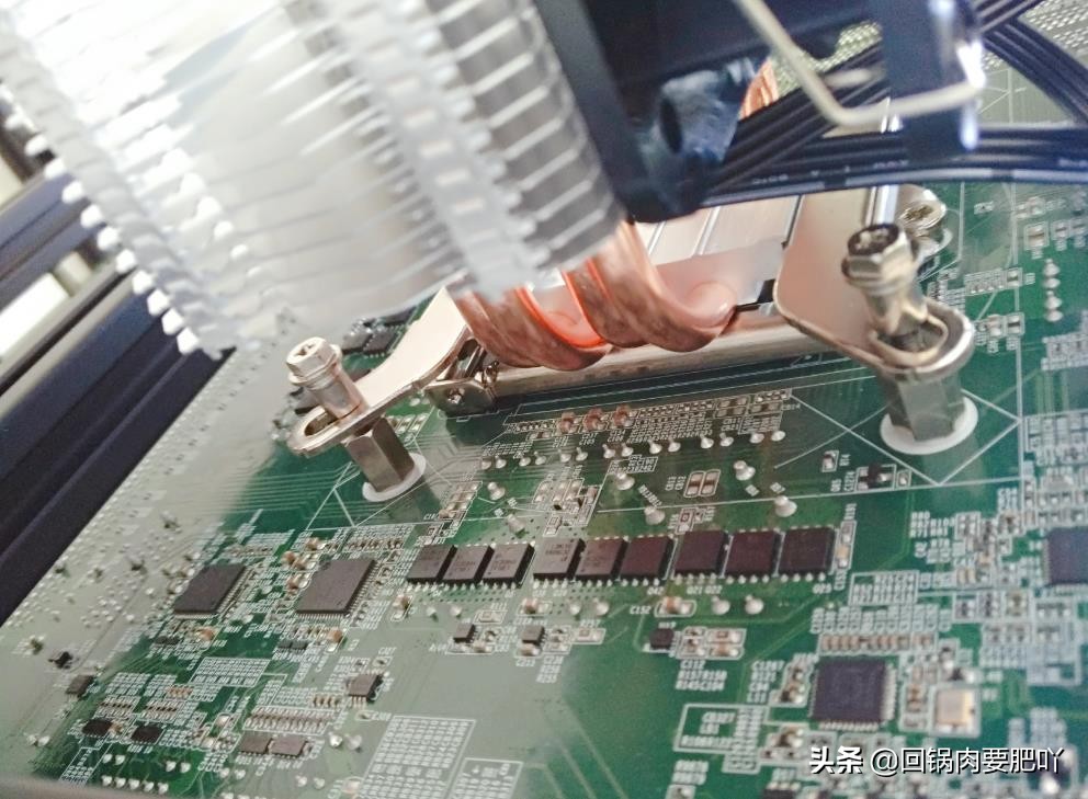 颠覆认知,将折腾进行到底-益德CPU反装主板装机体验