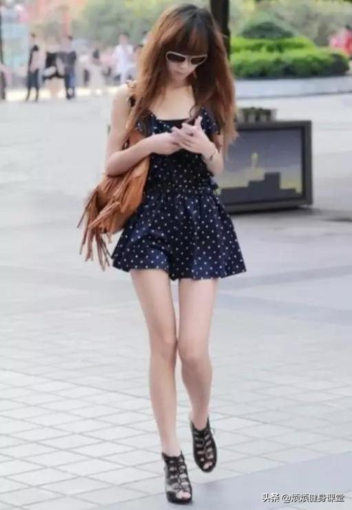 经期怎么改善膝盖内扣,膝盖内扣小腿外翻怎么矫正