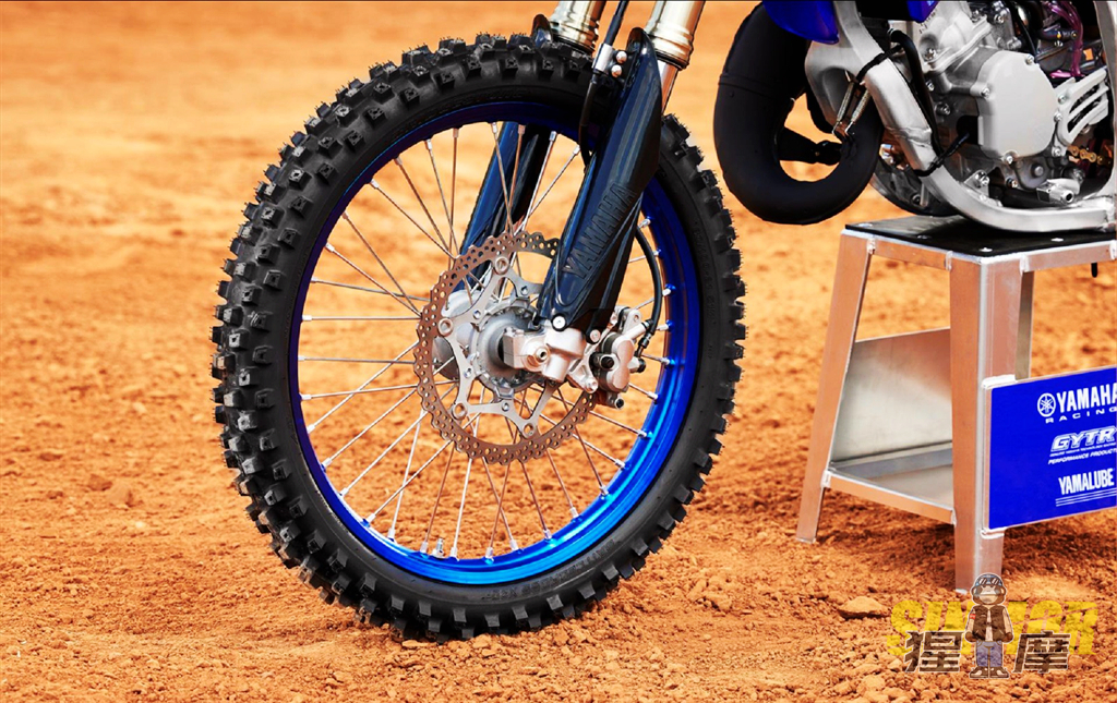 19款雅马哈yzfr125宣传片,雅马哈yz125老款改新