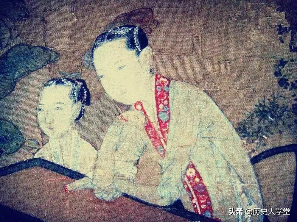 宋朝女性的代表服饰有哪些,宋朝女性服饰有哪些