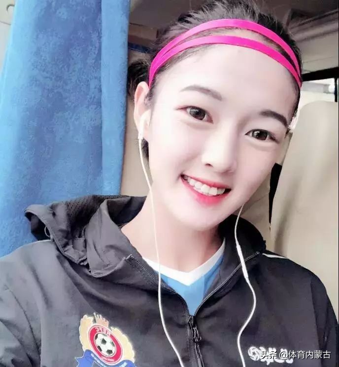 内蒙古足球的骄傲！呼和浩特蒙校女足5名队员入选国家队集训