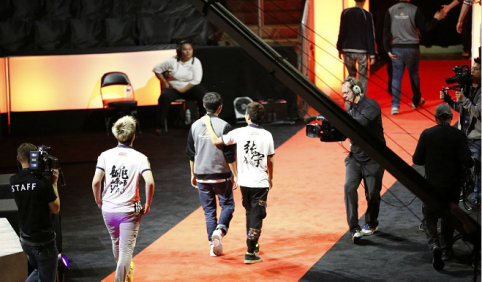 文kaka武Maybe人生有梦各自精彩