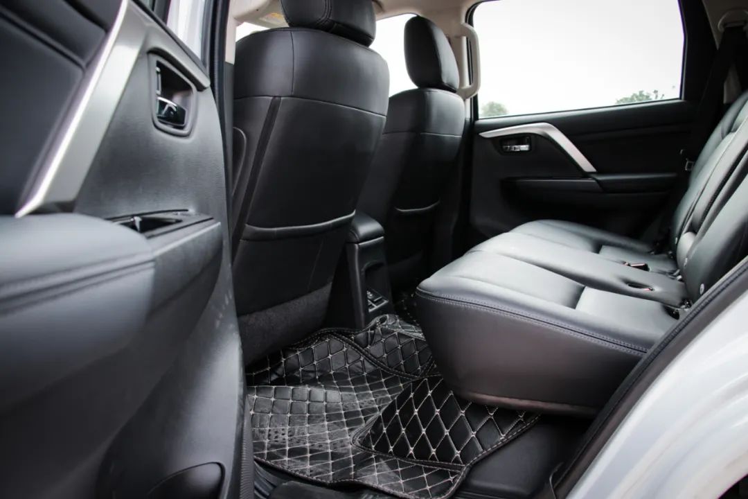 试驾三菱帕杰罗劲畅3.0,三菱帕杰罗劲畅3.0l测评