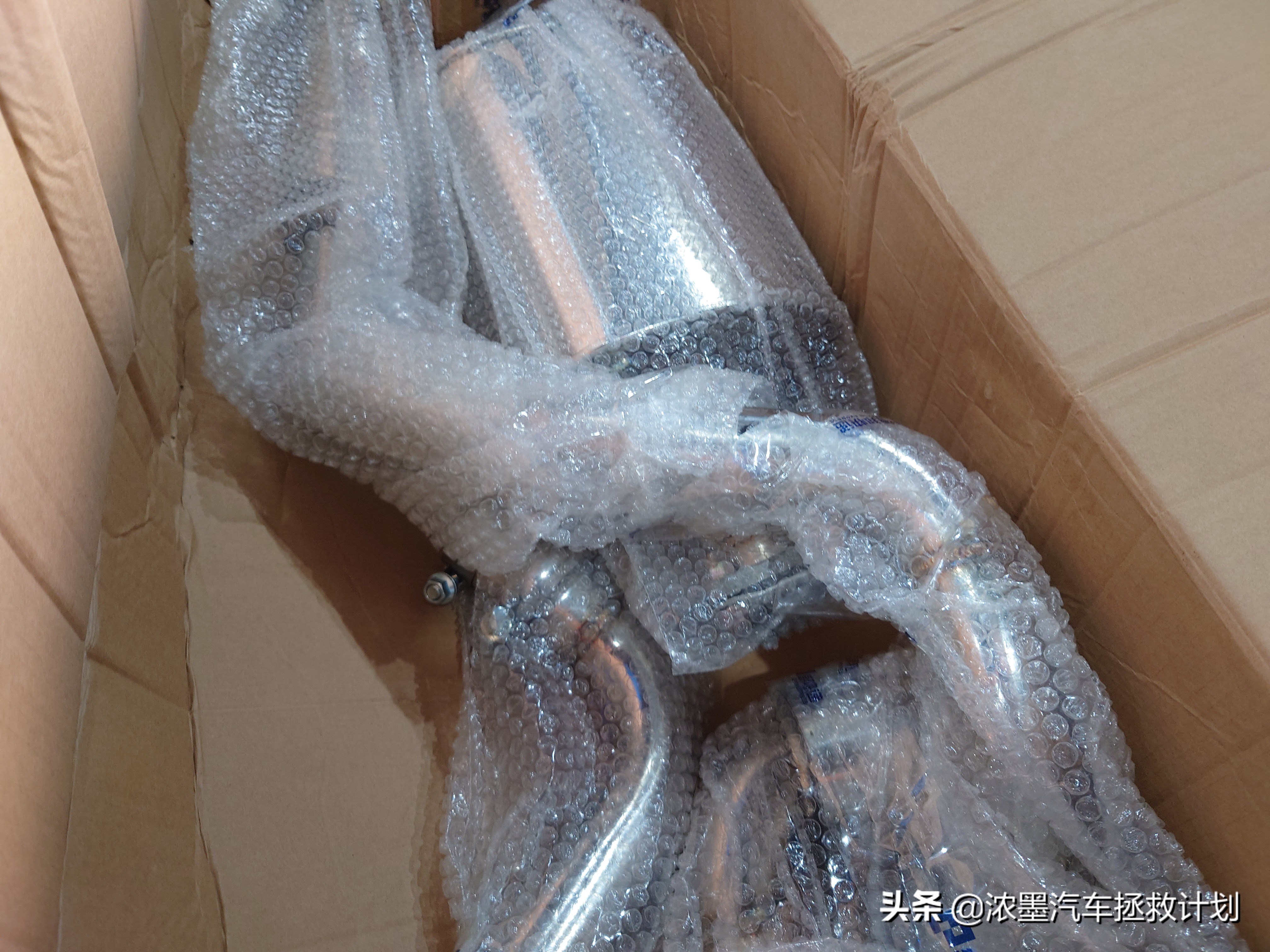 四代高尔夫外观,高尔夫四代外观