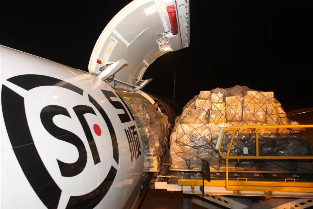 新零售周报|百联阿里新零售项目落地；腾讯入股谊品生鲜