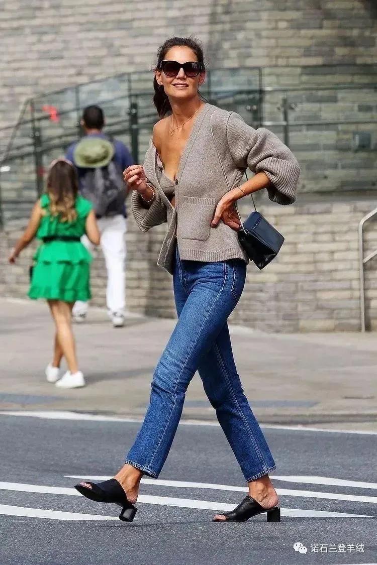 好看的中长款短袖高级感,女士高端大气上档次的羊绒短袖