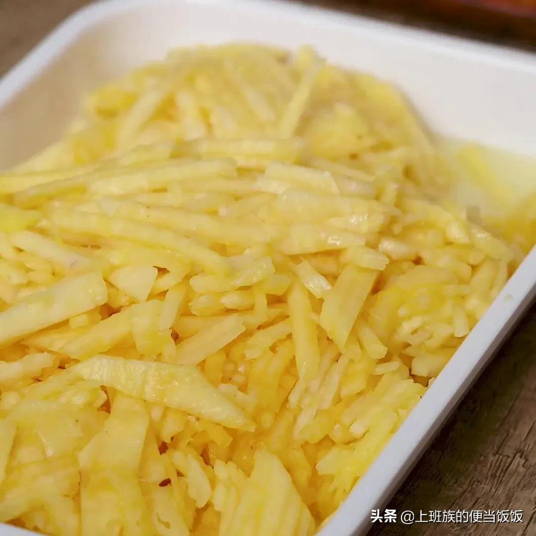 小甜点凤梨,凤梨怎么做小朋友爱吃