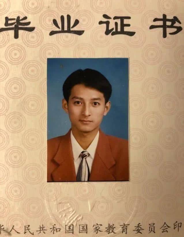 各大主持人照片,各大卫视主持人图片