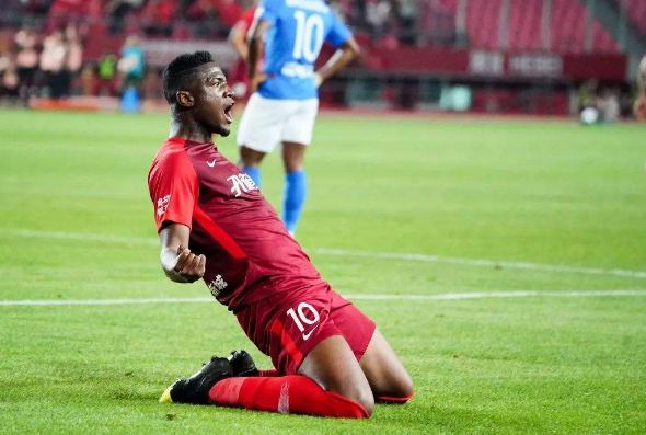 中超第一轮比赛,中超榜首大战结果