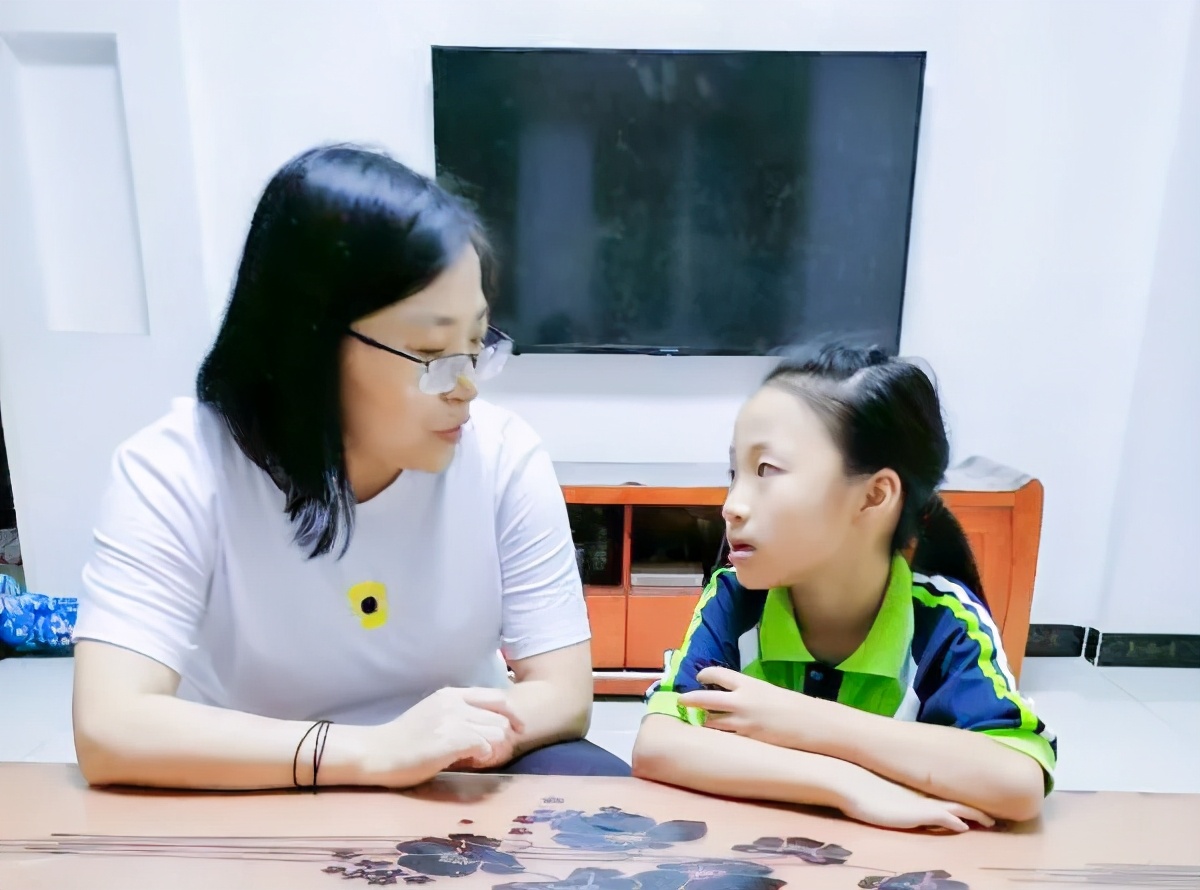 廉洁文化进校园习习清风浸我心——红光思源学校主题教育系列活动亮点多