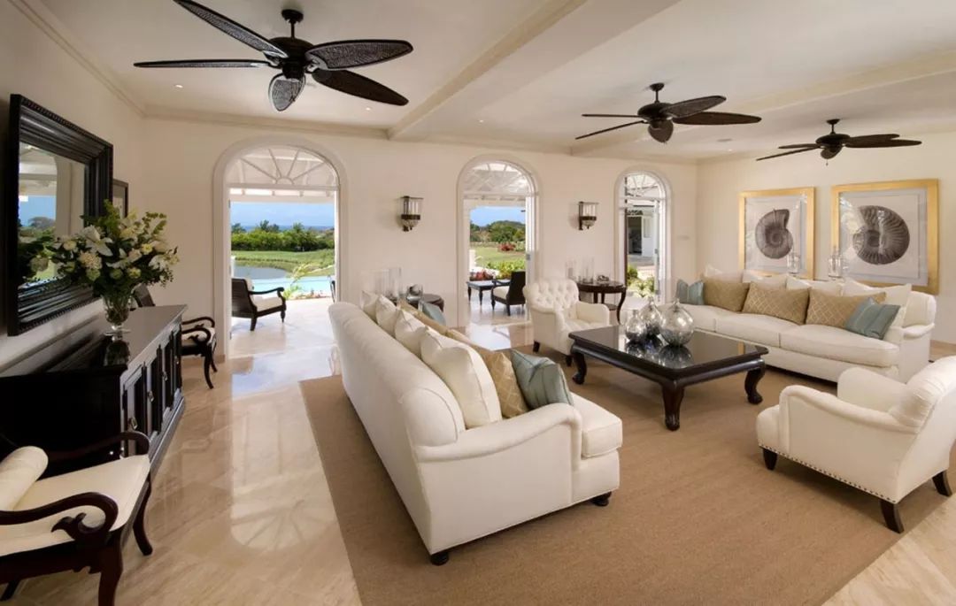 c罗房子贝克汉姆房子,贝克汉姆梅西一家