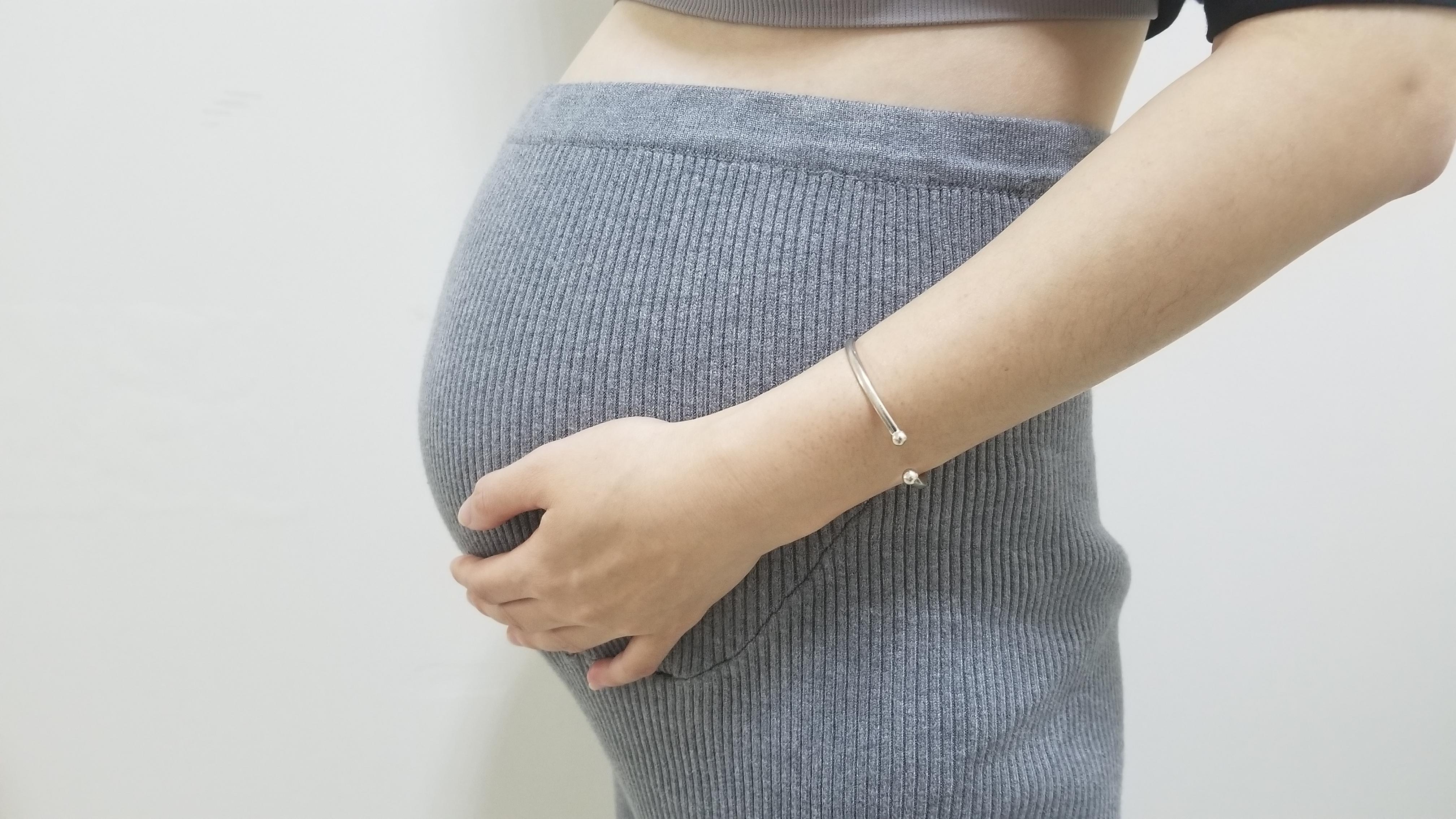 怀孕初期吃罗红霉素有影响吗,妈妈怀孕期间的困难