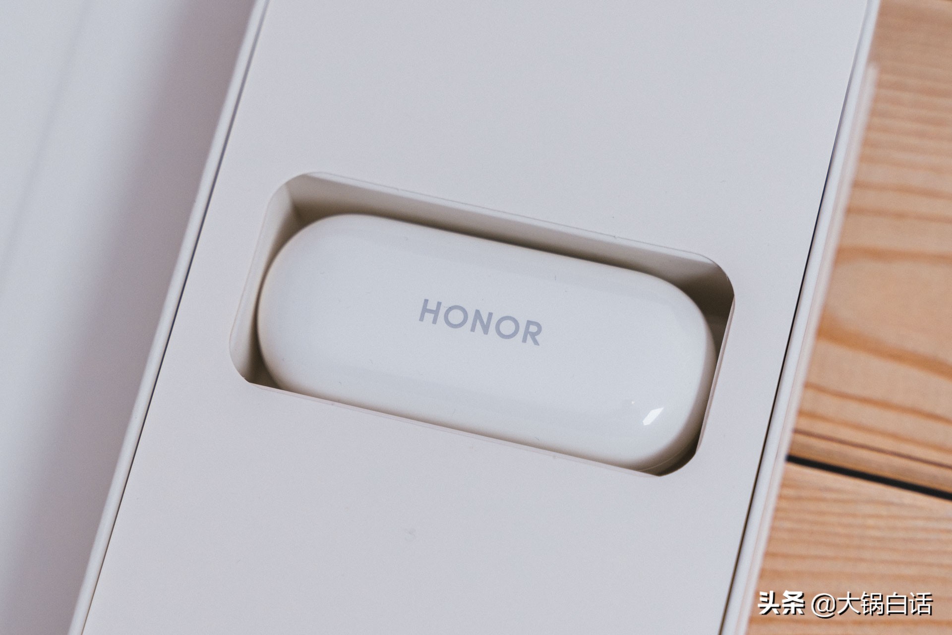 荣耀耳机earbuds2se怎么开启降噪,荣耀降噪蓝牙耳机推荐主动降噪