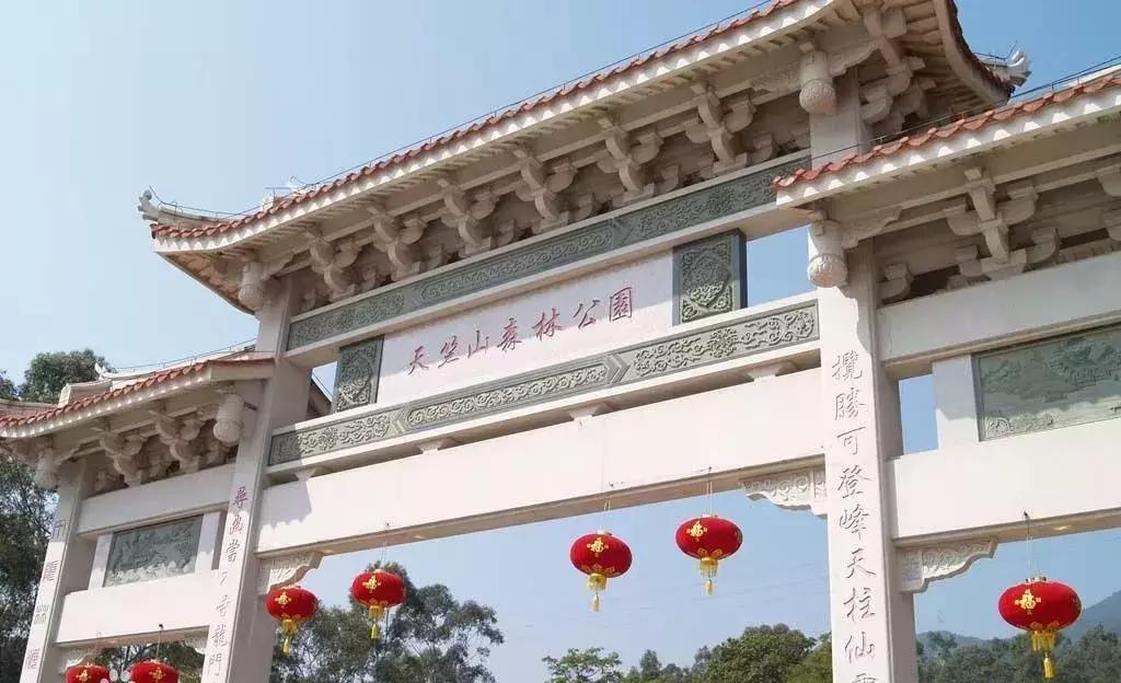秋高气爽适合去哪里旅游,秋高气爽的山地旅游