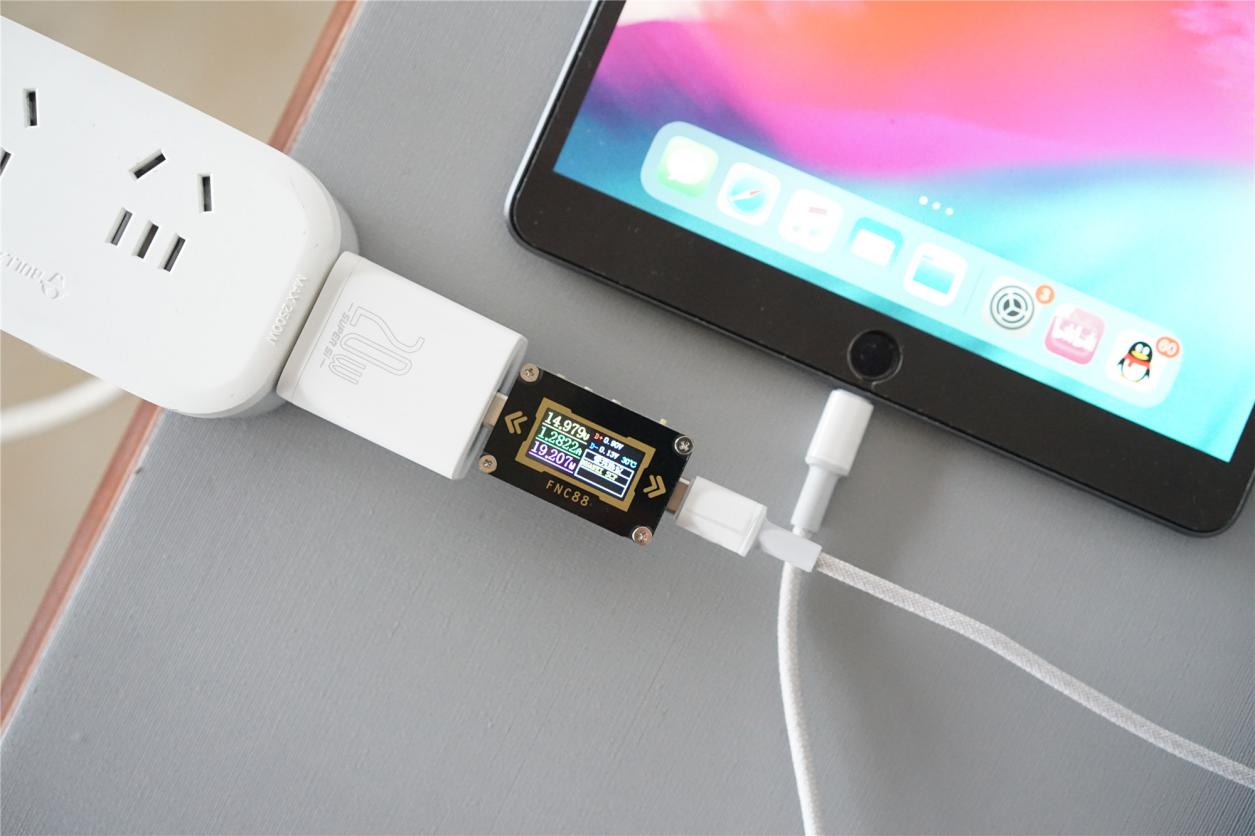 倍思苹果快充哪个系列好,倍思超级硅20w快充和氮化镓