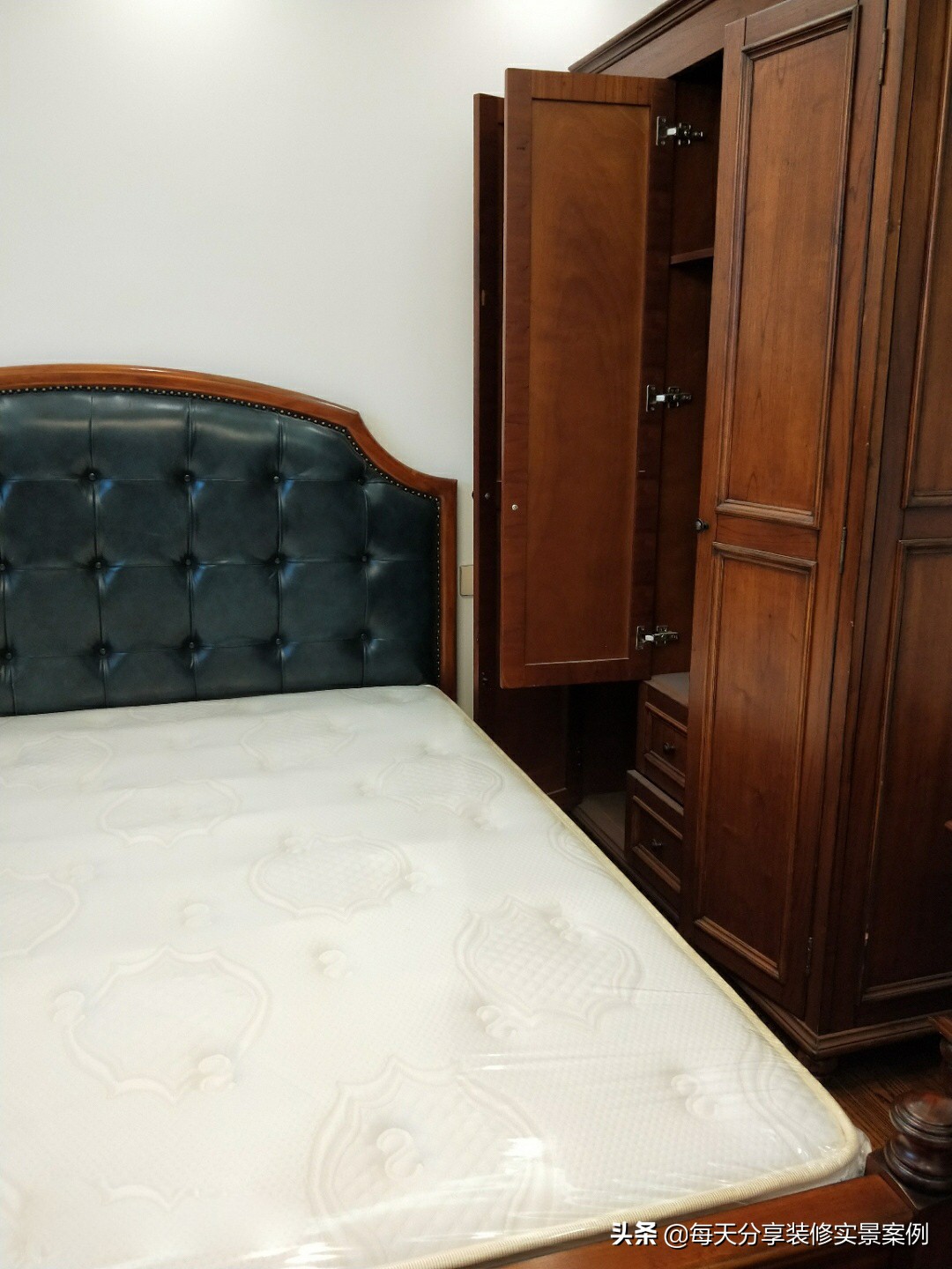 装修了一套房子,装修完一共花了25万