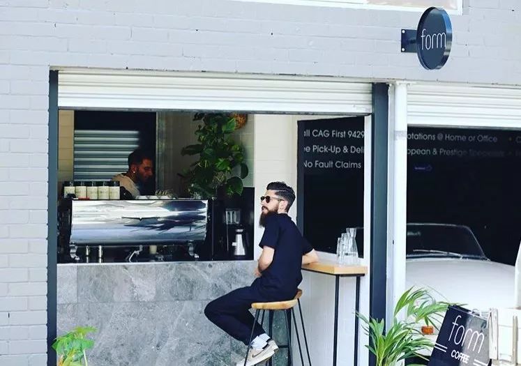 打造网红咖啡生活馆,低成本打造网红咖啡店