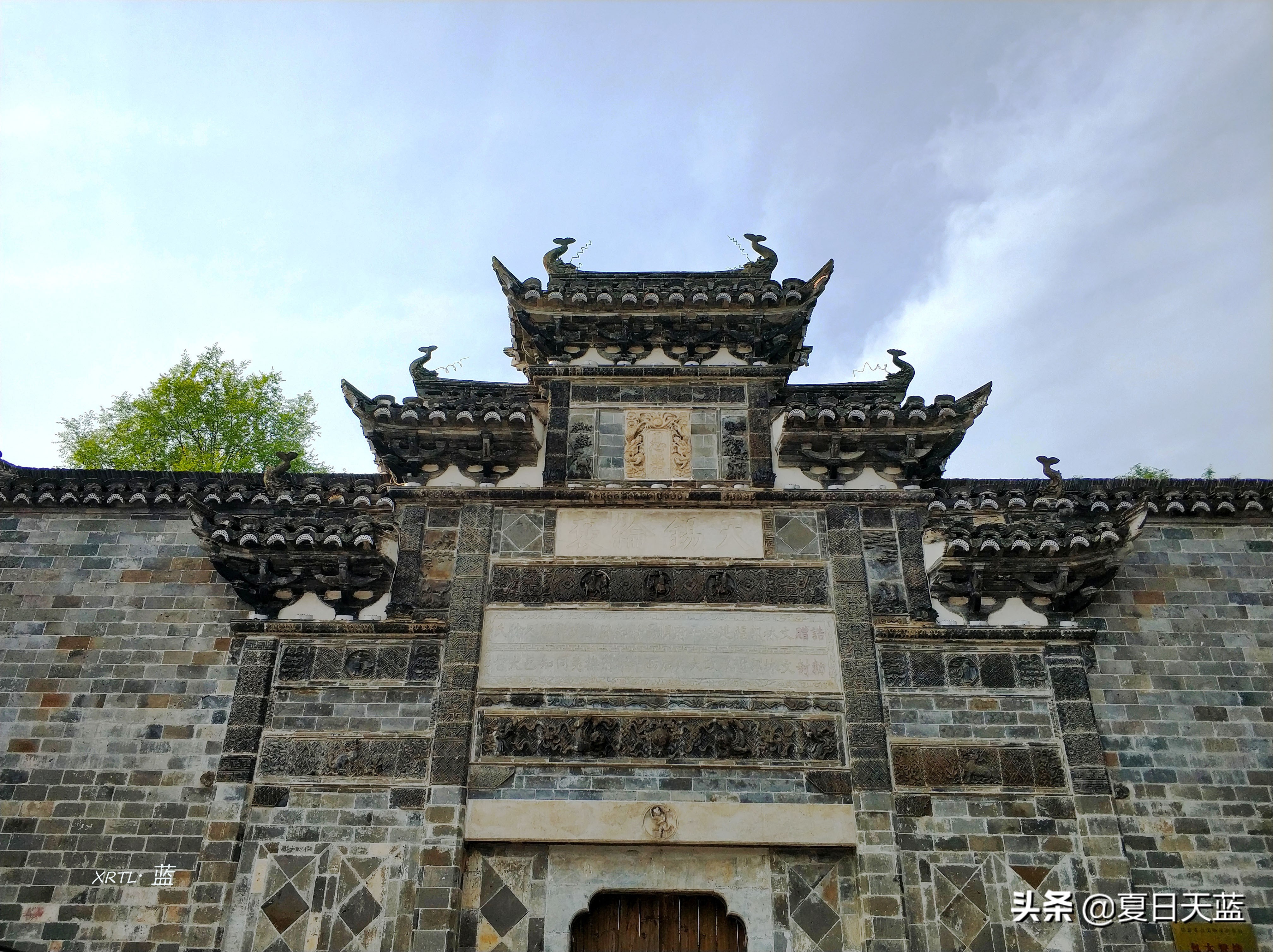 李白在桃花潭写的千古名句,桃花潭因李白而出名的诗句