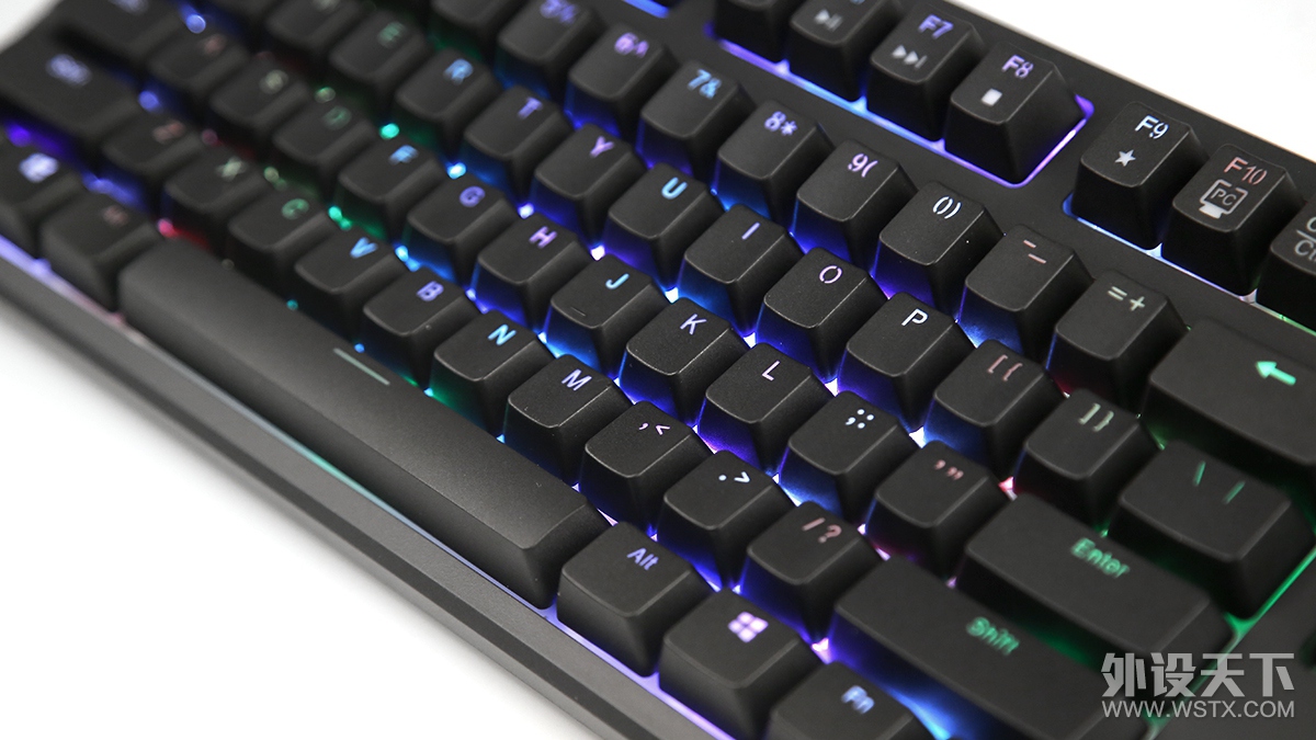 炫彩键盘和rgb键盘 (cherry键盘和静电容键盘哪个好)