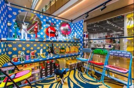 半年盈利稳坐利润王,半年吸金30亿