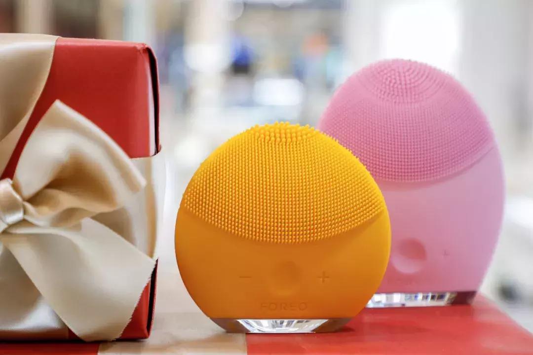 秒杀0.1商品零食化妆品,0.0元秒杀直播化妆品包邮