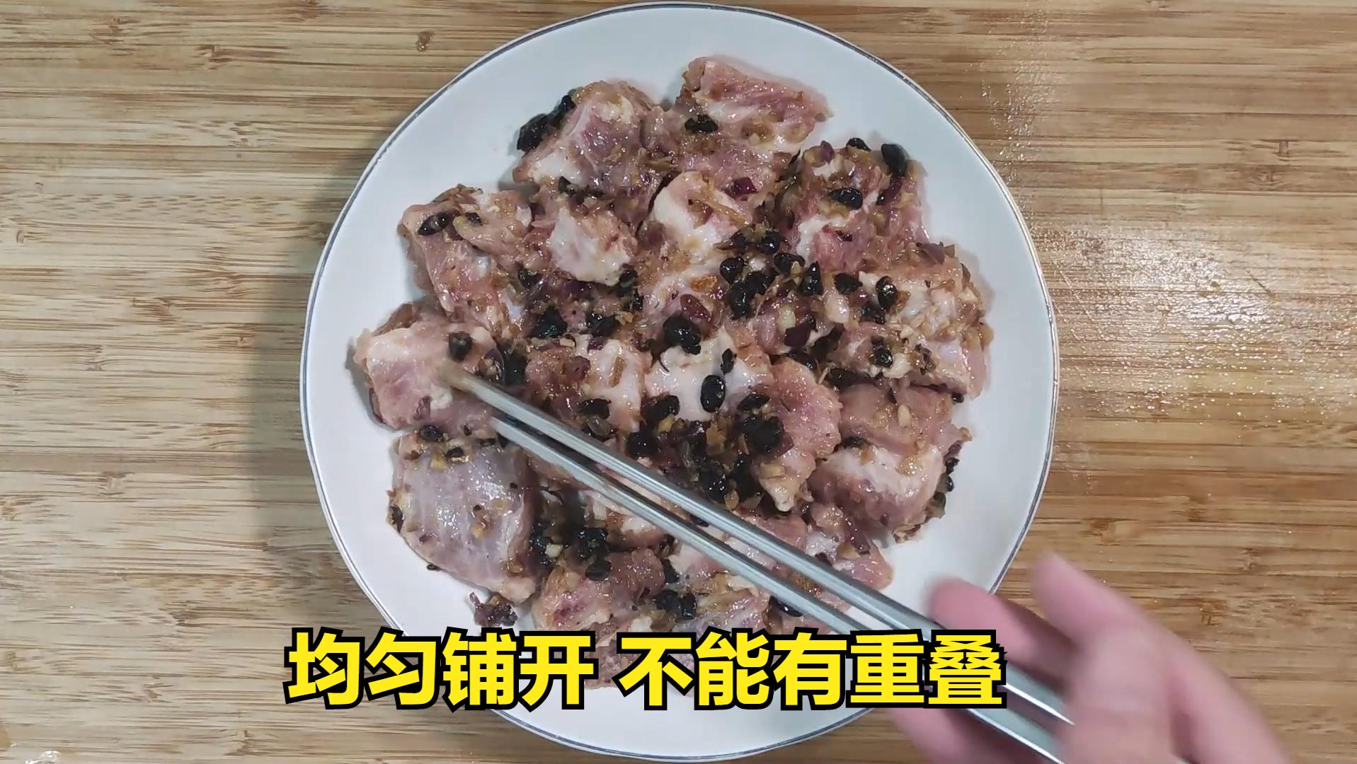 豉汁蒸排骨最正宗的做法,厨师豉汁蒸排骨小妙招