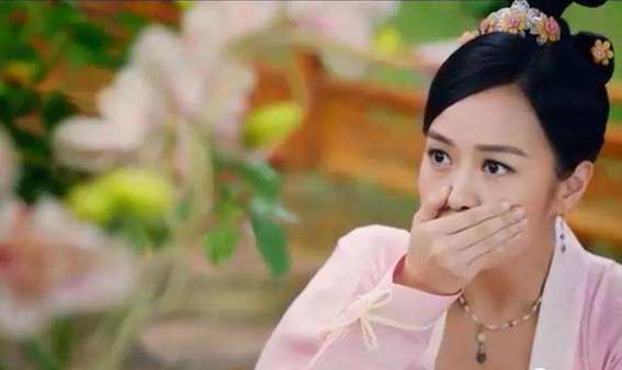 与黄心颖在一起,许志安付出几千万与郑秀文的感情,而他仅是备胎