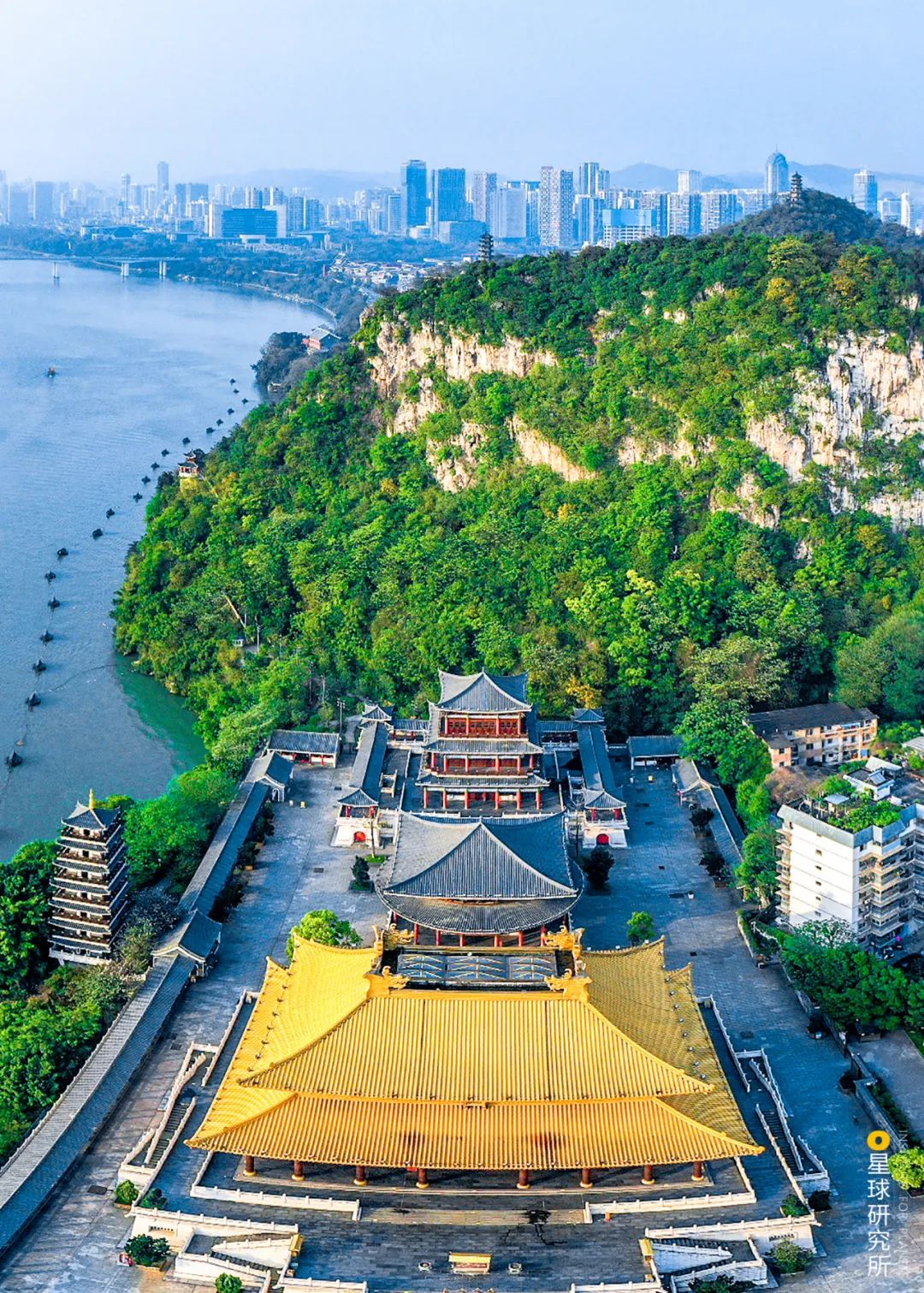 广西柳州除了螺蛳粉还有什么特产,广西柳州螺蛳粉视频