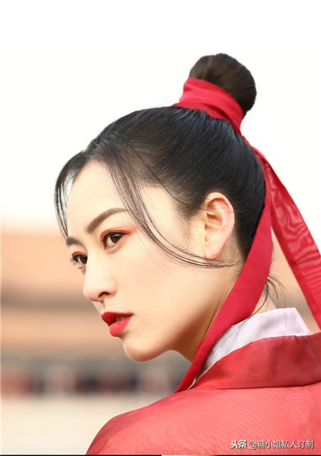 为了最美中国风口红，故宫淘宝双店争锋，卡婷不落下风！