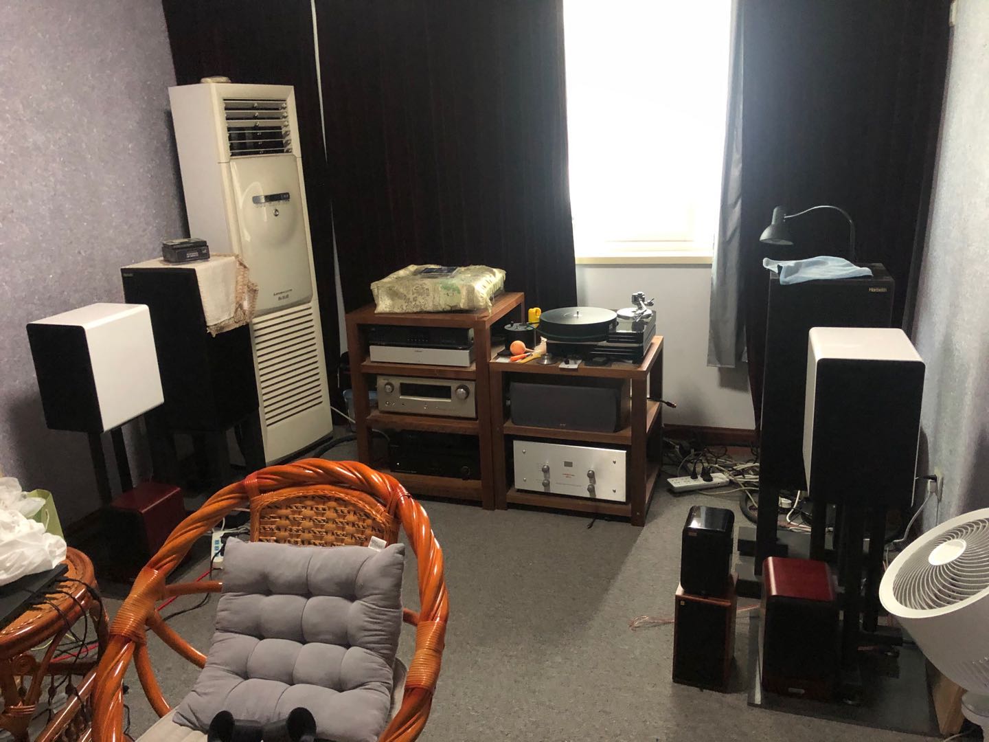 国产音箱违规吗,为什么国产音箱没有国外的好