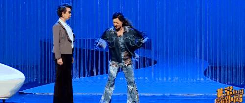 金星采访提到爸爸是谁视频,金星爸爸是谁