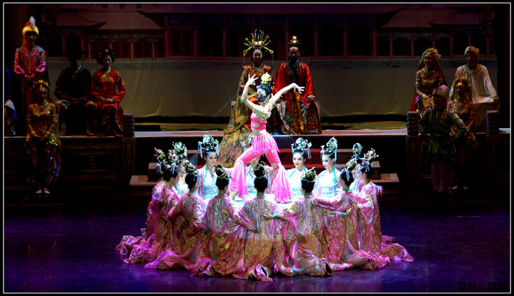 从盛唐大曲到南唐哀音，《霓裳羽衣舞》为何成了绝响？