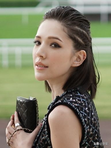 盘点整容后不敢认的女星颜值巅峰,知名女网红被扒整容