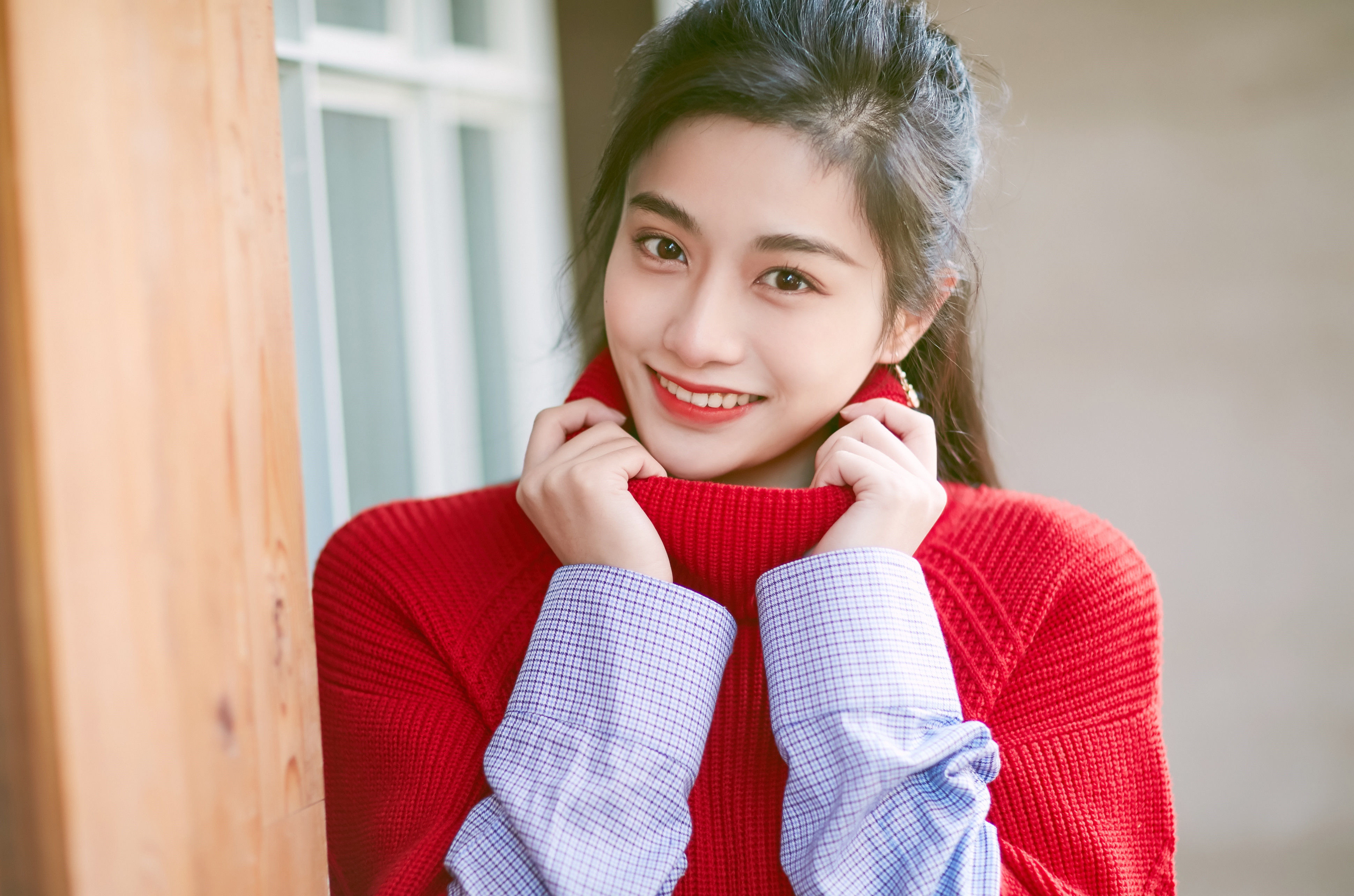 《仙剑客栈》的赵灵儿，被称“包子西施”，《冒牌太子妃》饰朱颜