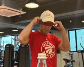 赵文卓甄子丹踢瓶盖谁牛,瓶盖挑战周星驰完整版