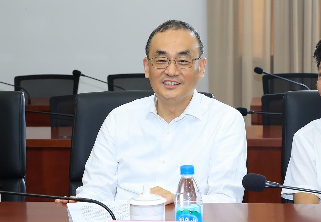 中华全国总工会江广平一行在苏州调研