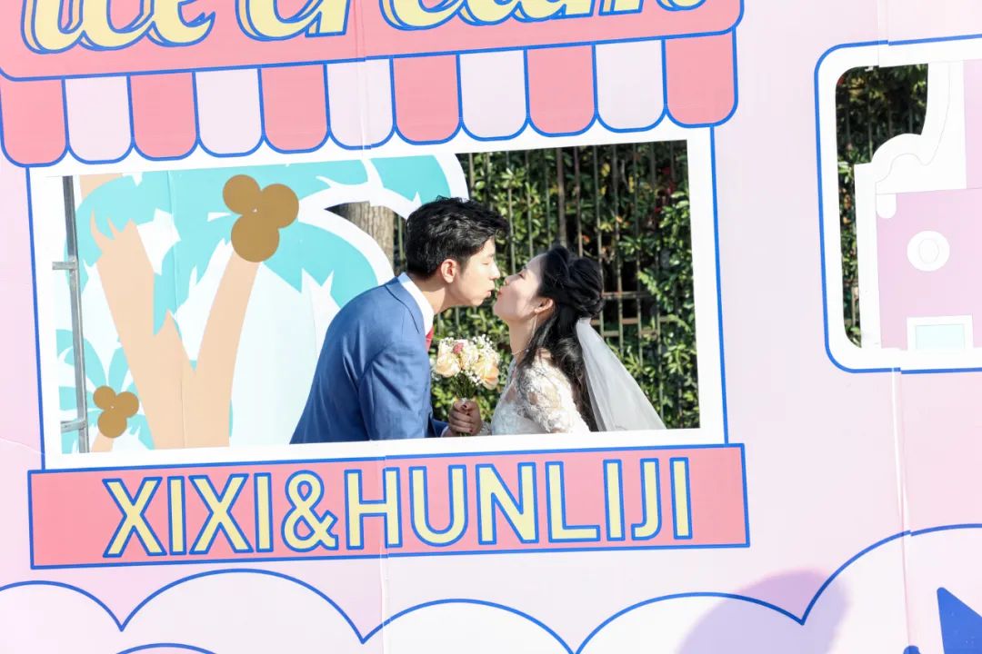 李兰娟致敬院士视频,致敬李兰娟院士的诗朗诵